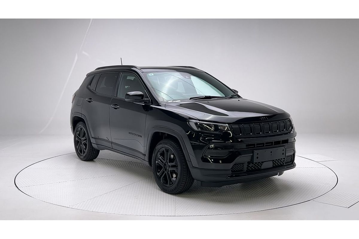 2022 Jeep Compass Night Eagle M6