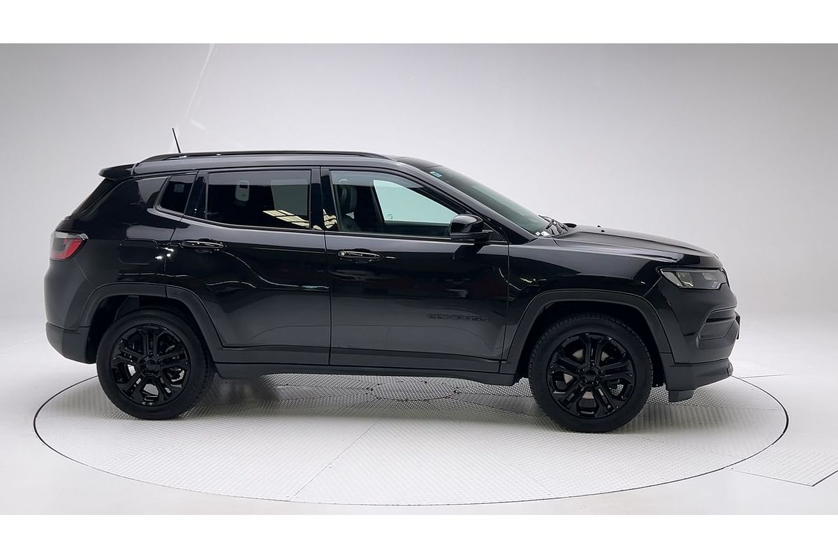 2022 Jeep Compass Night Eagle M6