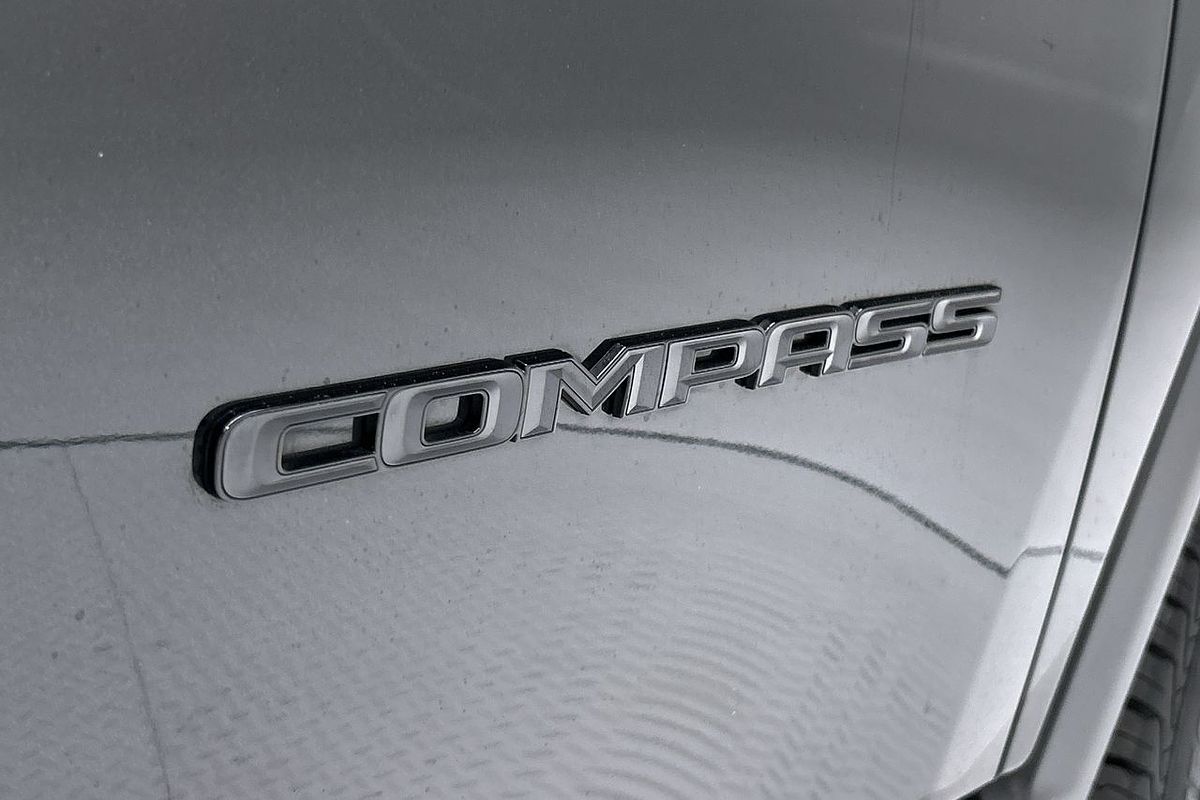 2022 Jeep Compass Night Eagle M6