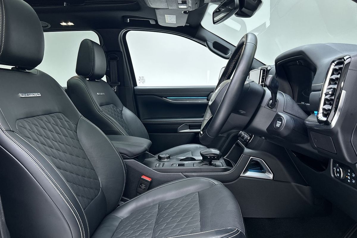 2024 Ford Everest Platinum