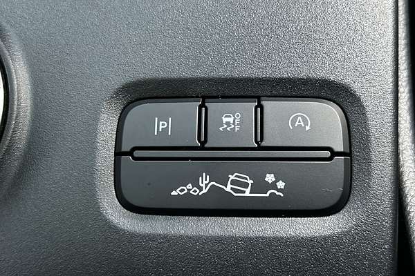 2024 Ford Everest Platinum