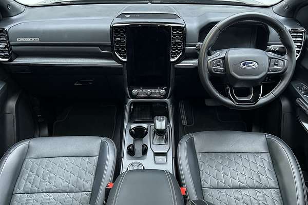 2024 Ford Everest Platinum