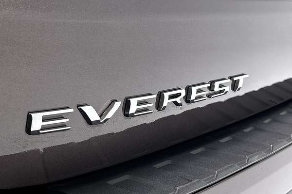 2024 Ford Everest Platinum