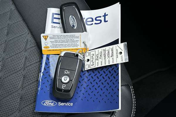 2024 Ford Everest Platinum