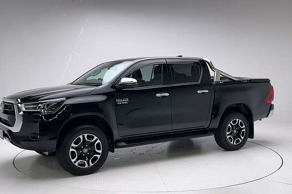 2022 Toyota Hilux SR5 GUN126R 4X4