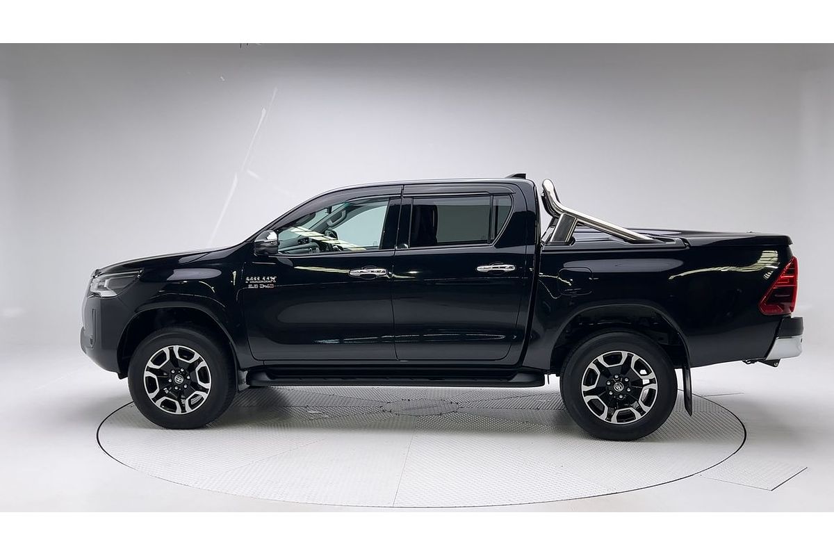 2022 Toyota Hilux SR5 GUN126R 4X4