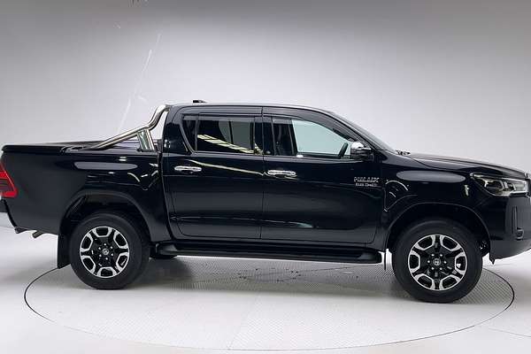 2022 Toyota Hilux SR5 GUN126R 4X4