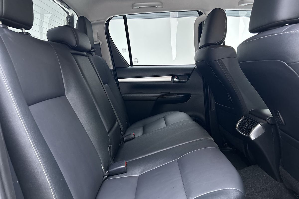 2022 Toyota Hilux SR5 GUN126R 4X4