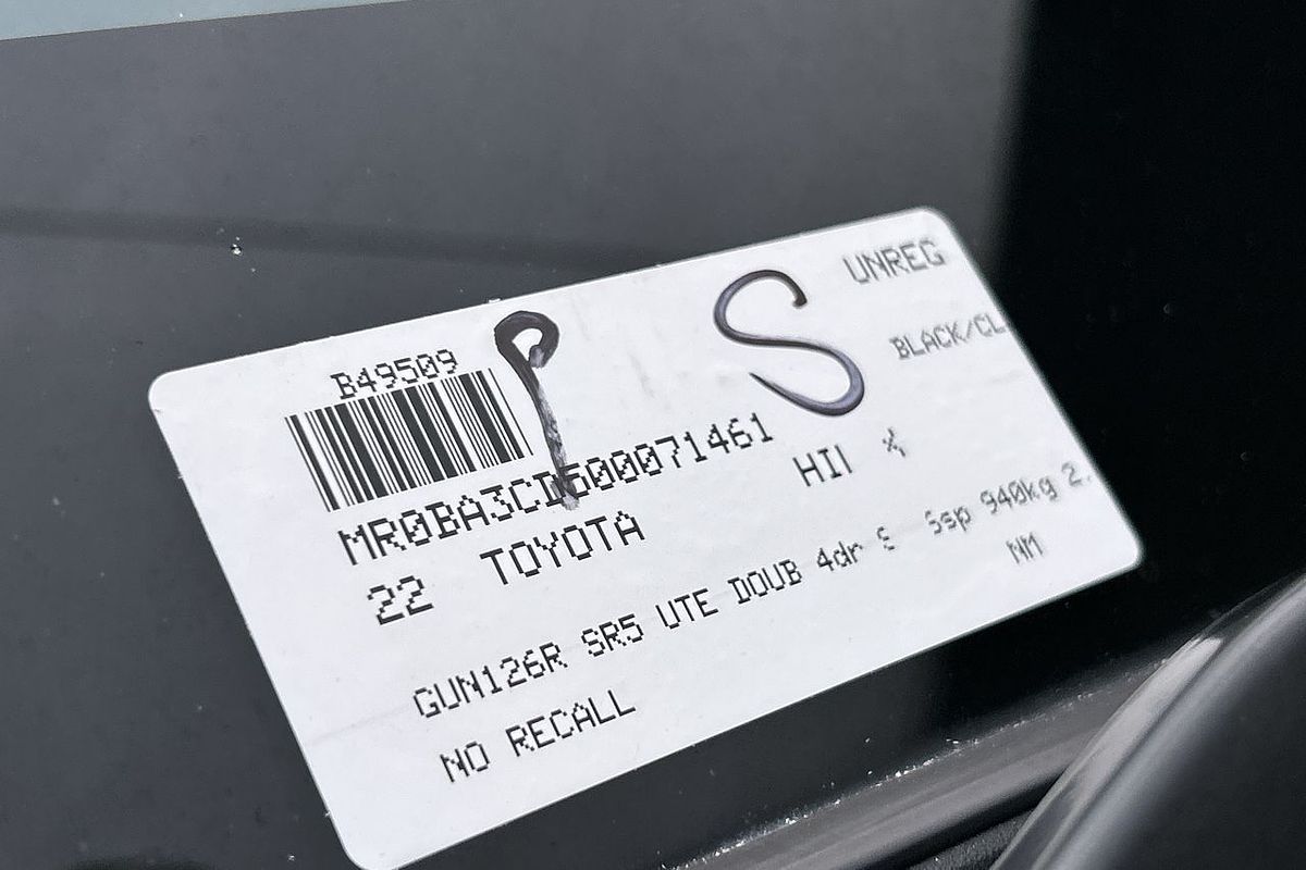 2022 Toyota Hilux SR5 GUN126R 4X4