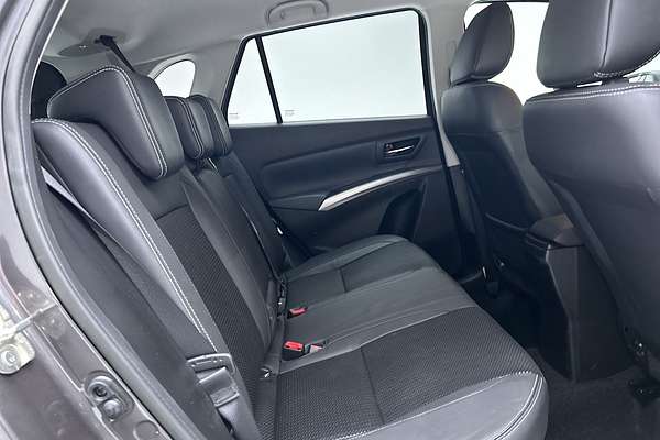 2023 Suzuki S-Cross Plus JYB