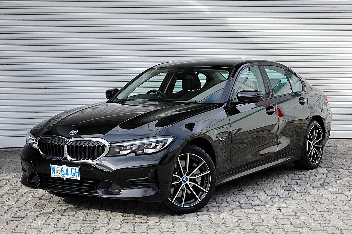2021 BMW 3 Series 330e Luxury Line G20