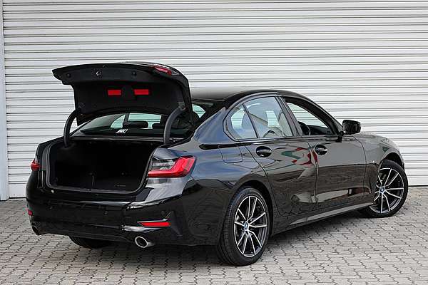 2021 BMW 3 Series 330e Luxury Line G20