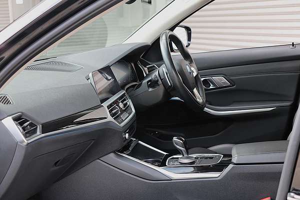 2021 BMW 3 Series 330e Luxury Line G20