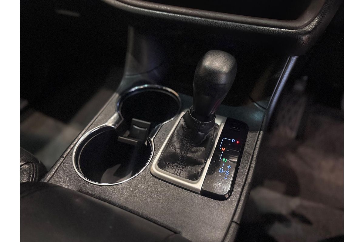 2015 Toyota Kluger GX GSU50R