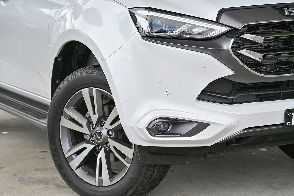 2023 Isuzu MU-X LS-T