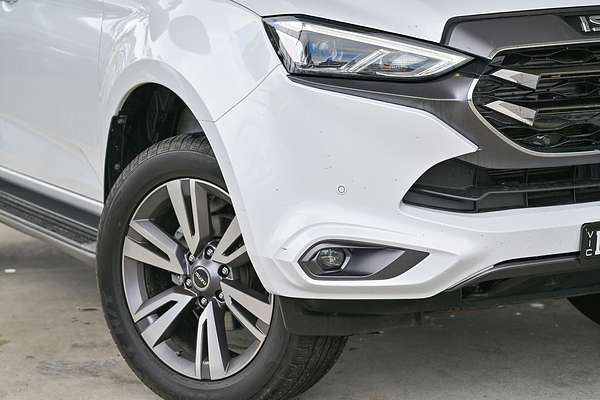 2023 Isuzu MU-X LS-T