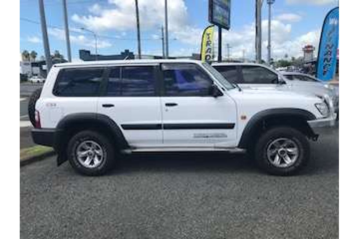 2002 Nissan Patrol ST GU III