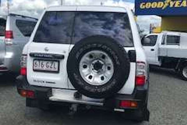 2002 Nissan Patrol ST GU III