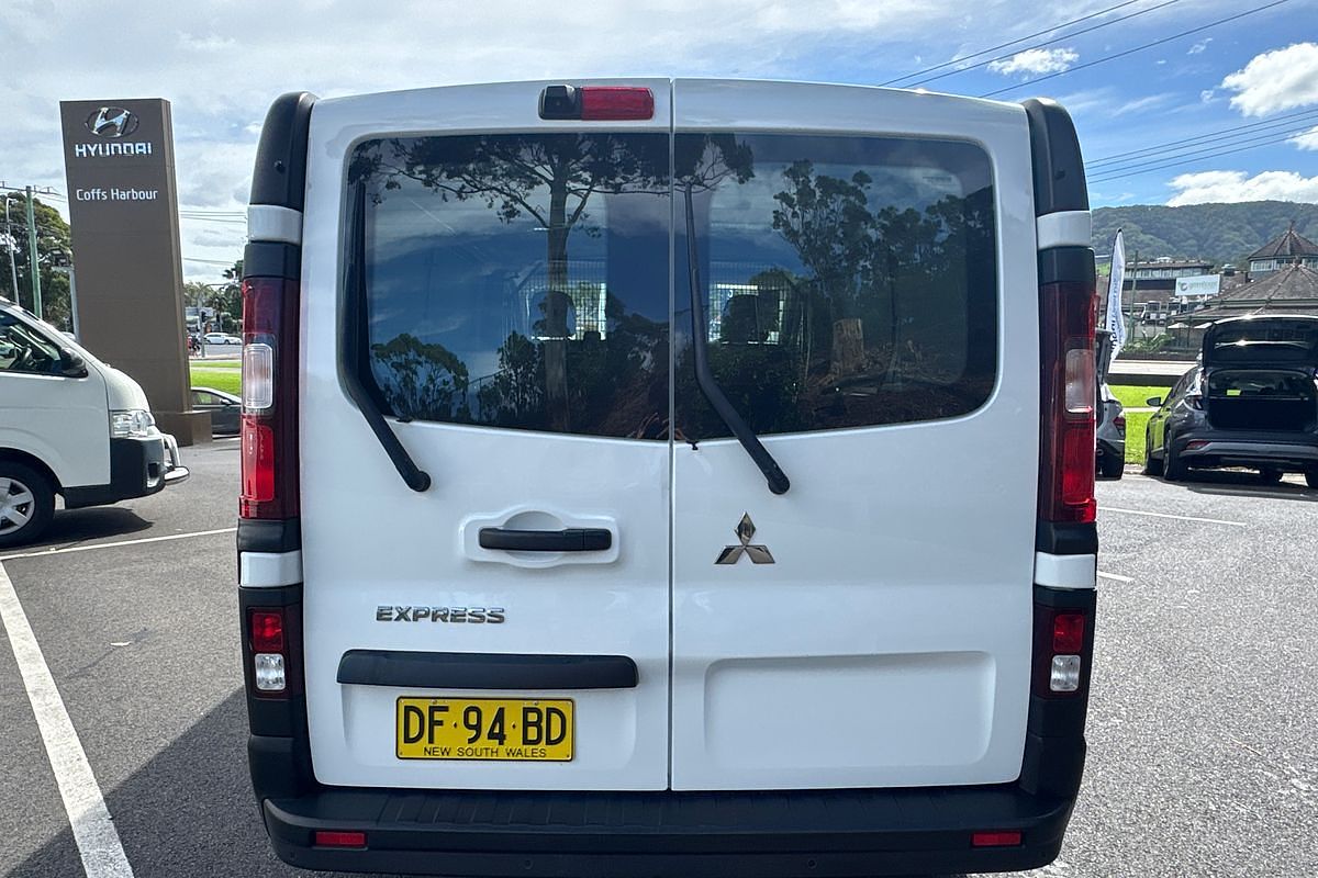 2022 Mitsubishi Express GLX SN SWB