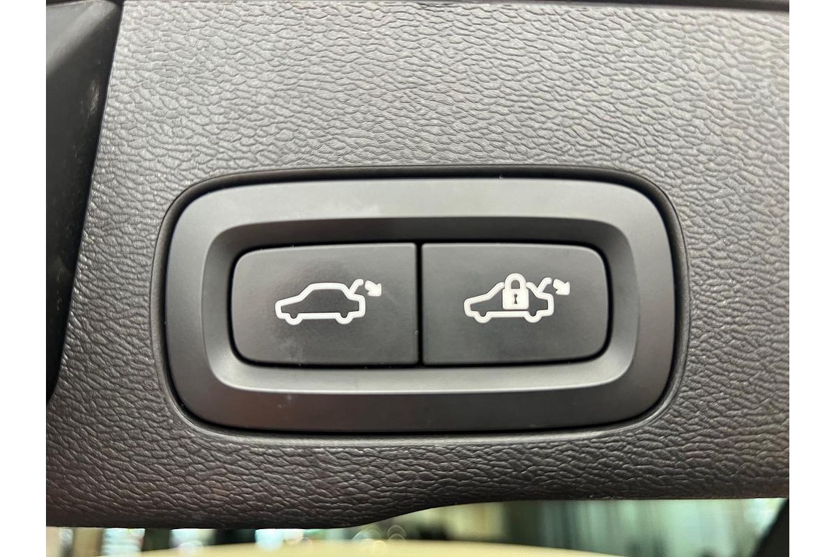 2018 Volvo XC60 T5 Inscription