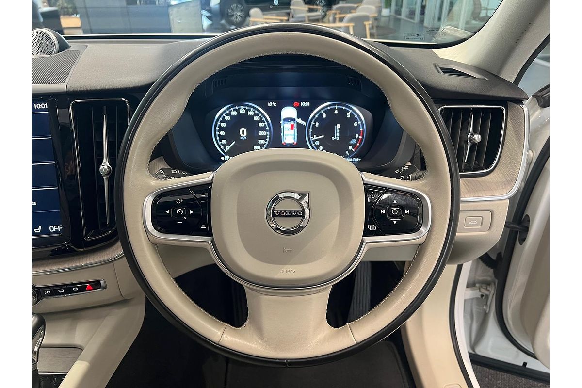 2018 Volvo XC60 T5 Inscription