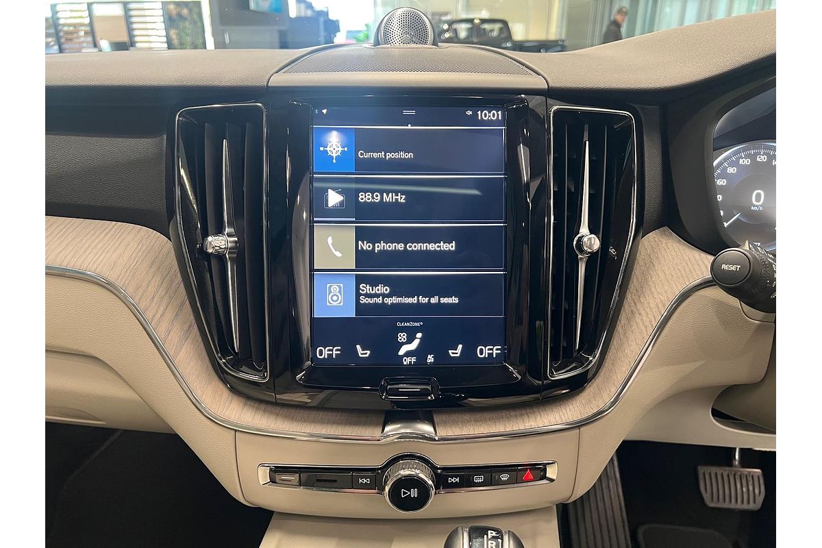 2018 Volvo XC60 T5 Inscription