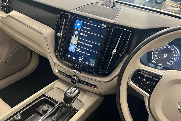 2018 Volvo XC60 T5 Inscription