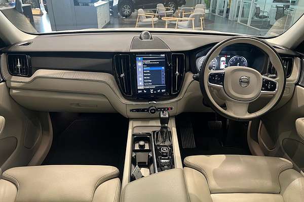 2018 Volvo XC60 T5 Inscription