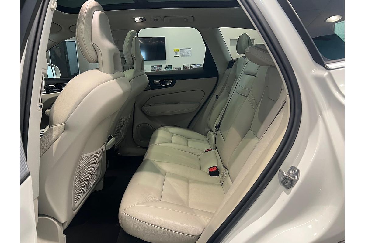 2018 Volvo XC60 T5 Inscription