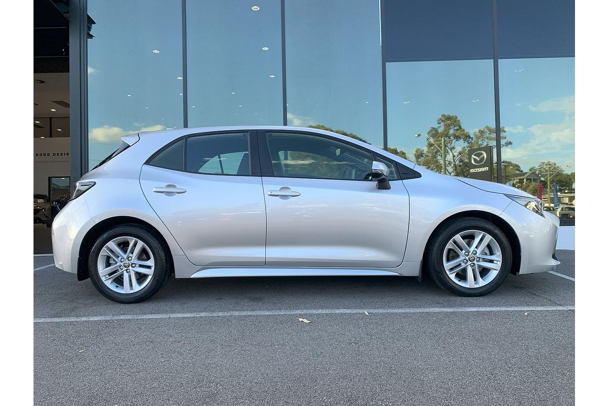 2020 Toyota Corolla Ascent Sport MZEA12R