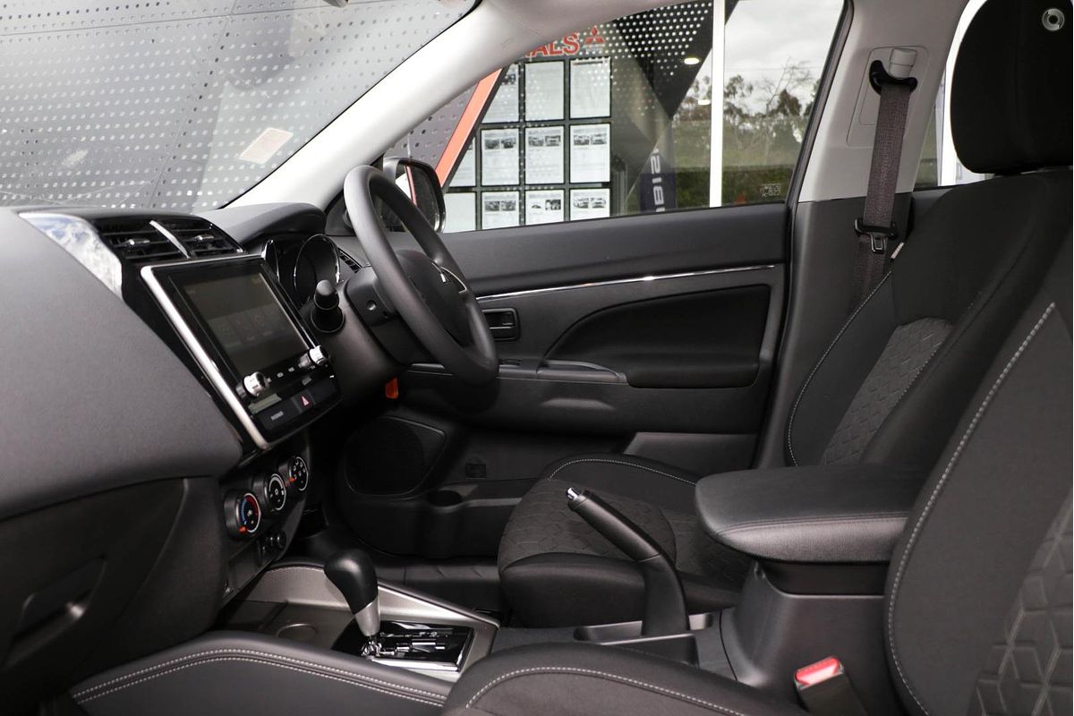 2025 Mitsubishi ASX GS XD
