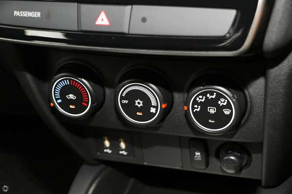 2025 Mitsubishi ASX GS XD