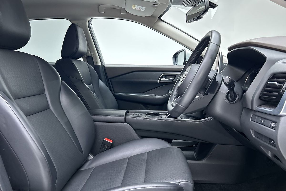 2023 Nissan X-TRAIL ST-L T33