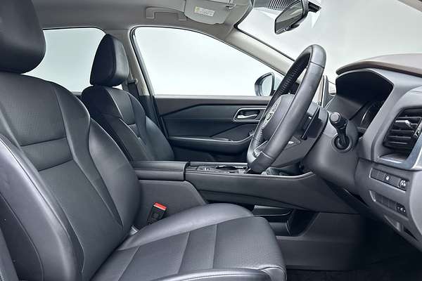 2023 Nissan X-TRAIL ST-L T33