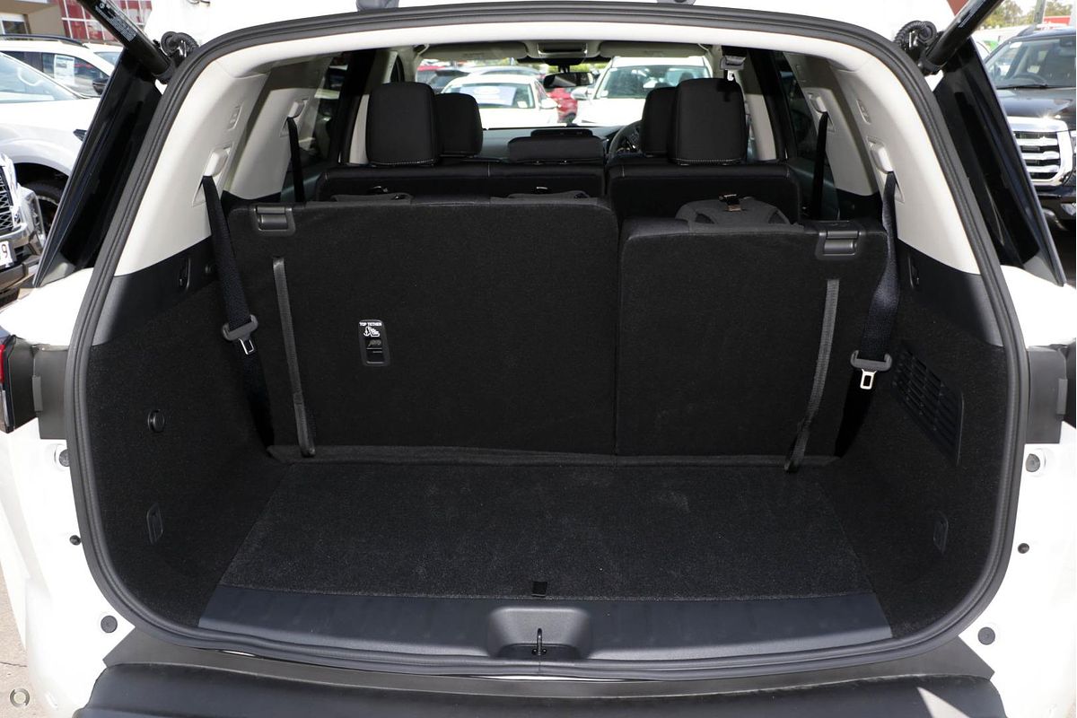 2024 Nissan Pathfinder ST-L R53