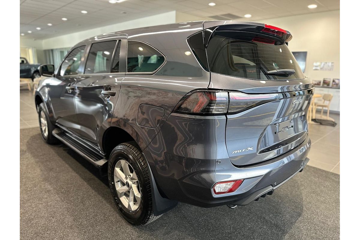 2025 Isuzu MU-X LS-M