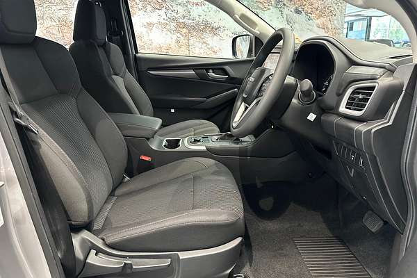 2025 Isuzu MU-X LS-M