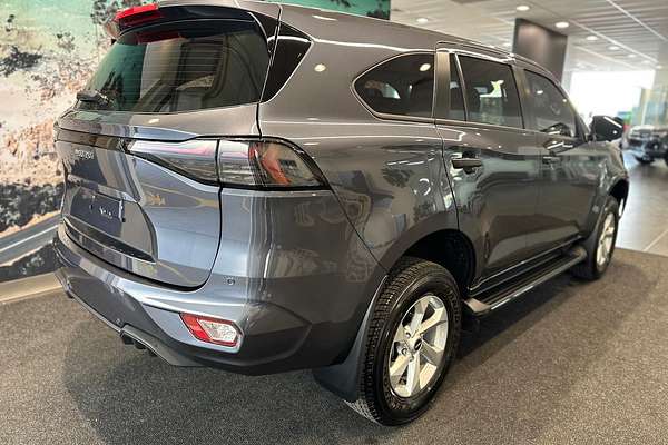 2025 Isuzu MU-X LS-M