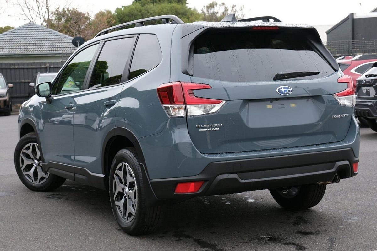 2024 Subaru Forester 2.5i Luxury Special Edition S5