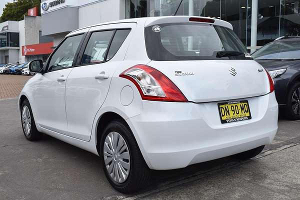 2015 Suzuki Swift GL Navigator FZ