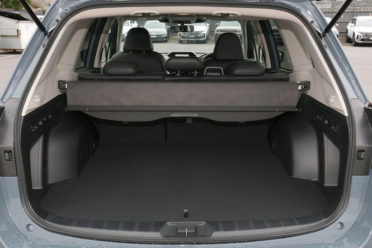 2024 Subaru Forester 2.5i Luxury Special Edition S5