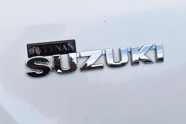 2015 Suzuki Swift GL Navigator FZ