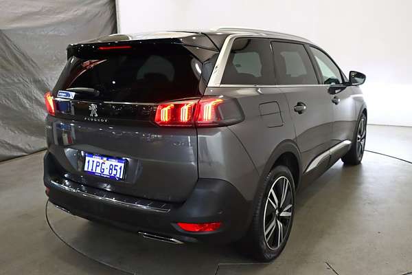2022 Peugeot 5008 GT P87