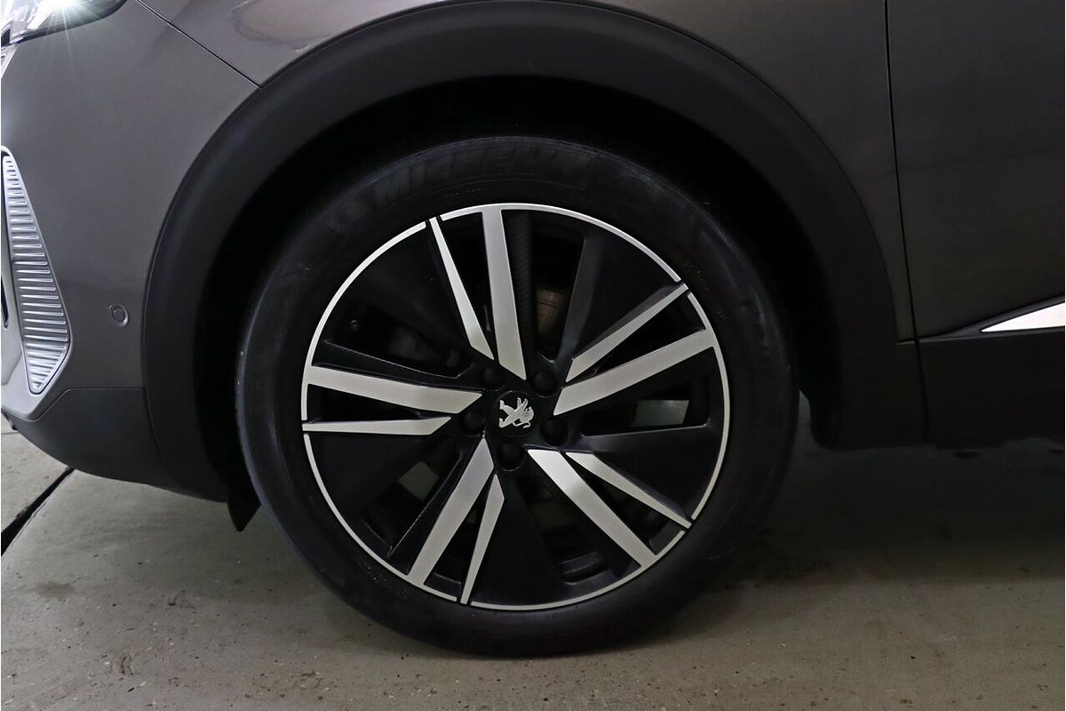 2022 Peugeot 5008 GT P87