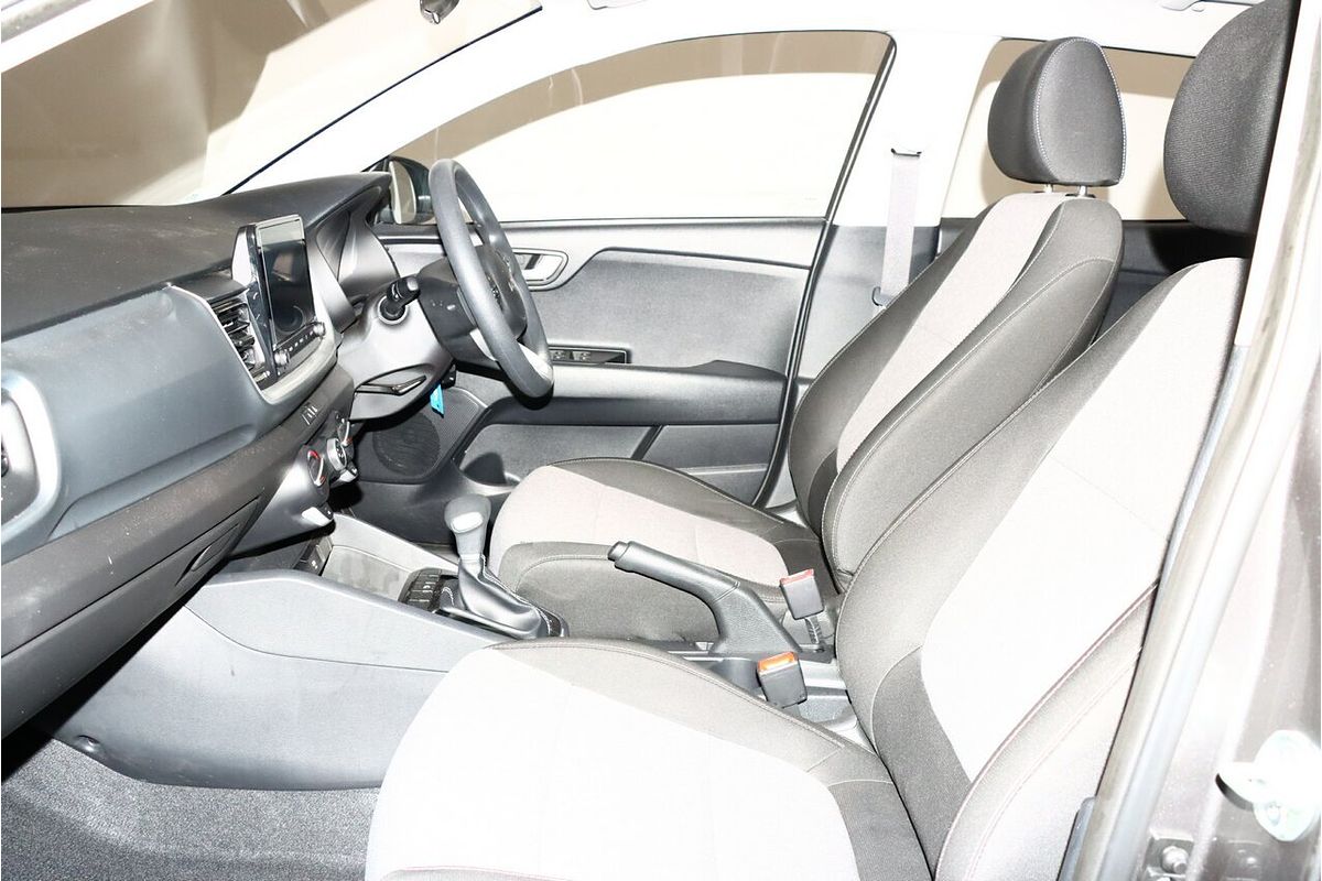 2024 Kia Stonic S YB