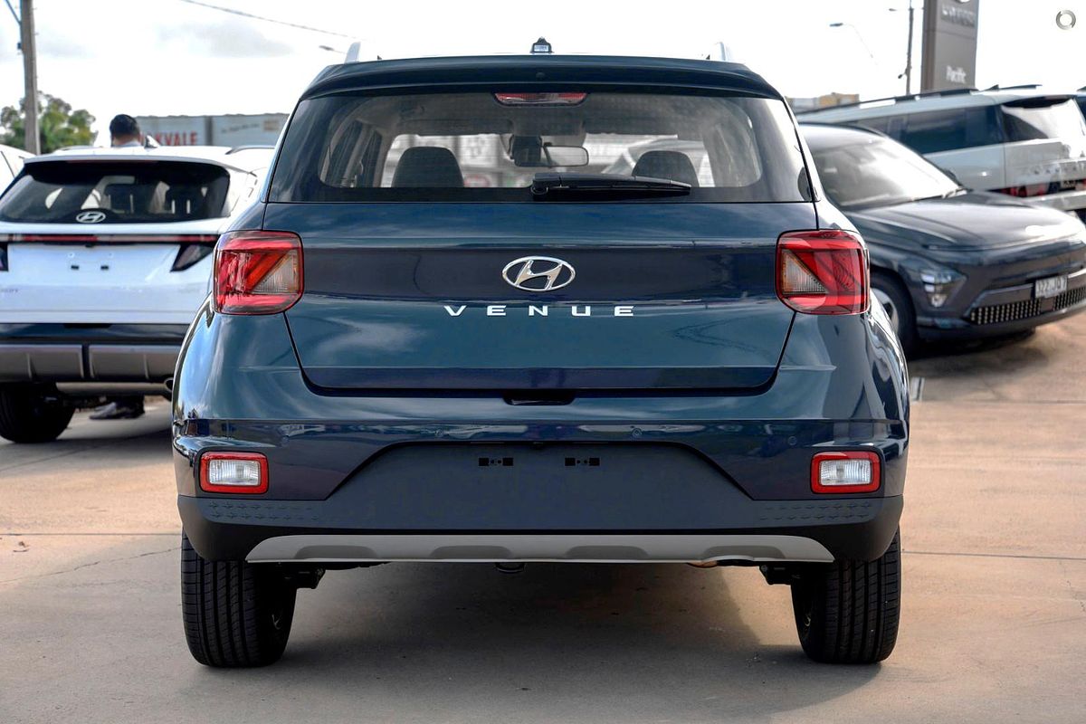 2025 Hyundai Venue Active QX.V5