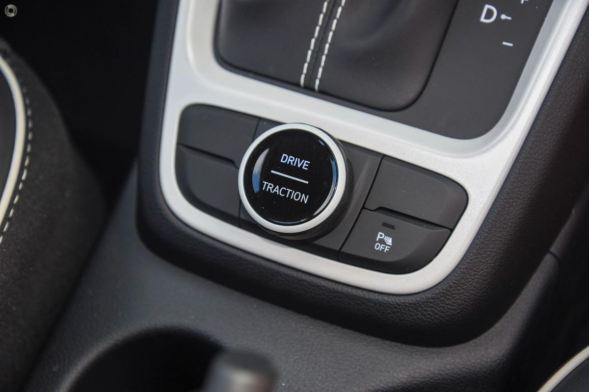 2025 Hyundai Venue Active QX.V5