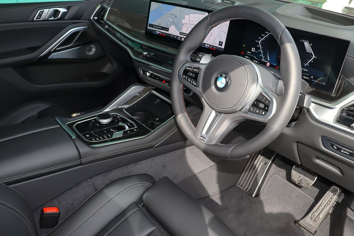 2024 BMW X6 M60i G06 LCI