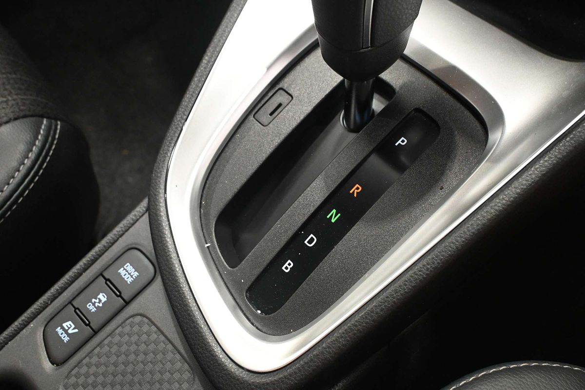 2023 Toyota Yaris Cross Urban MXPJ10R