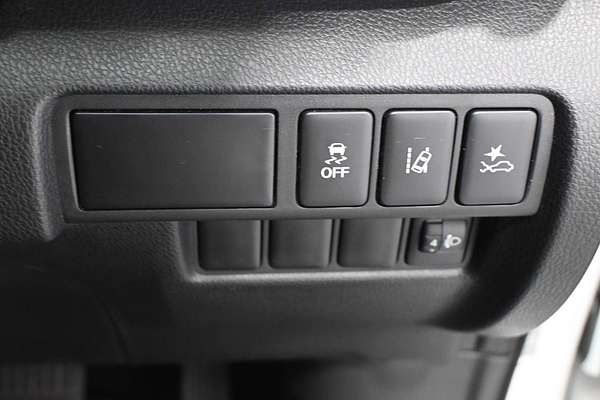 2022 Mitsubishi Eclipse Cross LS YB